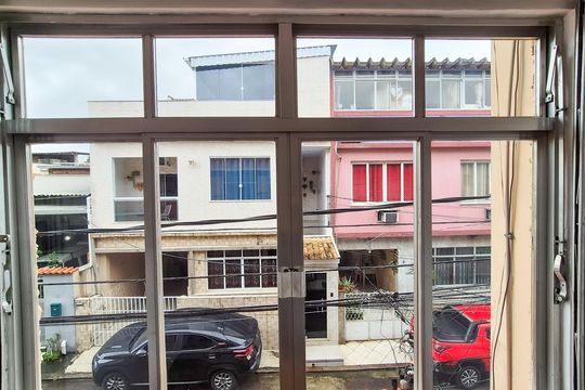 Quarto 2 de casa para alugar com 2 quartos, 70m² em Olaria, Rio de Janeiro