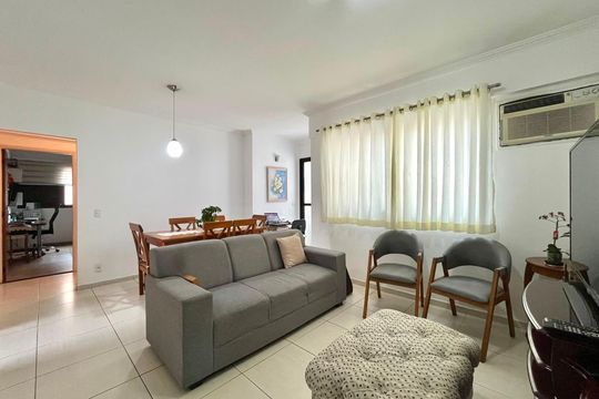 Sala de apartamento à venda com 3 quartos, 100m² em Cambuí, Campinas