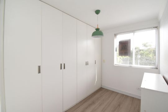 Quarto 2 de apartamento à venda com 2 quartos, 55m² em Santa Cândida, Curitiba