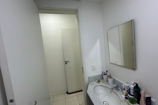 Banheiro da Suíte de apartamento à venda com 2 quartos, 57m² em Del Castilho, Rio de Janeiro