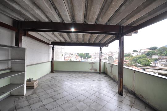 Terraço de casa à venda com 2 quartos, 220m² em Parque Casa de Pedra, São Paulo