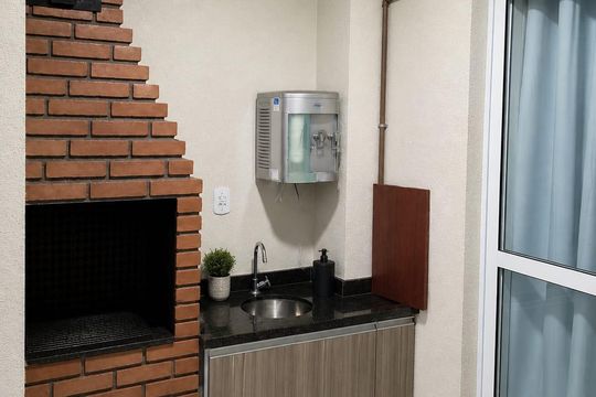 Varanda Gourmet de apartamento para alugar com 2 quartos, 69m² em Parque Senhor do Bonfim, Taubaté