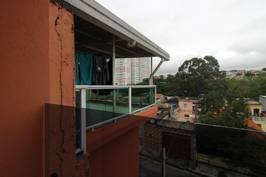 Casa à venda com 3 quartos, 120m² em Vila Nhocuné, São Paulo