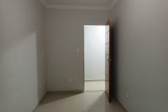 Quarto 1 de casa para alugar com 2 quartos, 70m² em Moquetá, Nova Iguaçu