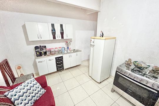 Cozinha 3 de casa à venda com 4 quartos, 80m² em Jardim Santa Cruz (zona Norte), São Paulo