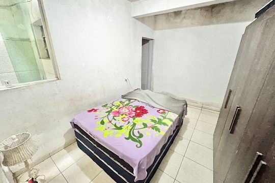 Quarto 4 - Suíte de casa à venda com 4 quartos, 80m² em Jardim Santa Cruz (zona Norte), São Paulo