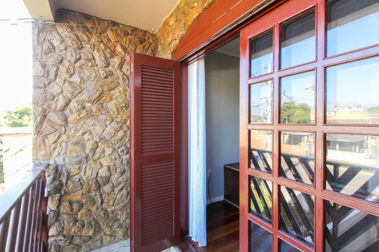 Varanda do Quarto 2 de casa para alugar com 3 quartos, 193m² em Mathias Velho, Canoas