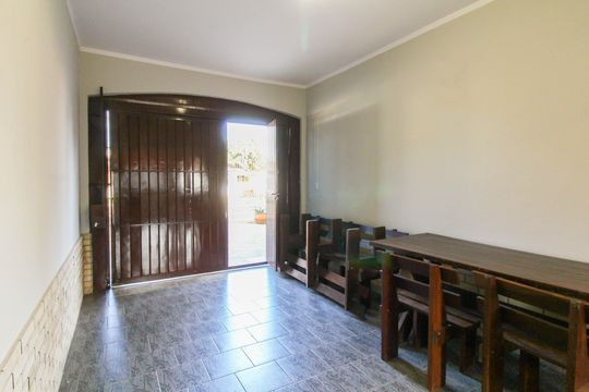 Garagem de casa para alugar com 3 quartos, 193m² em Mathias Velho, Canoas