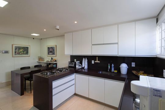 Cozinha de casa à venda com 4 quartos, 1832m² em Bandeirantes (pampulha), Belo Horizonte