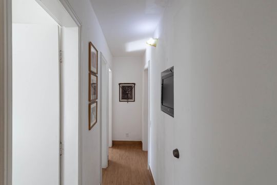 Corredor de casa à venda com 4 quartos, 1832m² em Bandeirantes (pampulha), Belo Horizonte