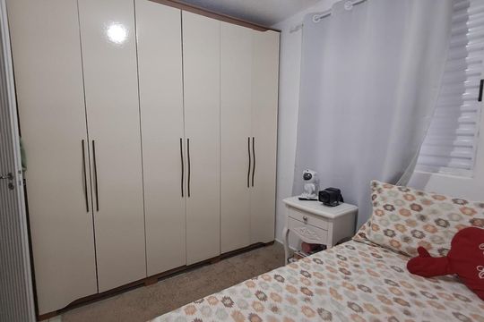 Quarto 2 de apartamento para alugar com 2 quartos, 43m² em Jundiapeba, Mogi das Cruzes