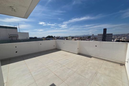 Apartamento à venda com 3 quartos, 134m² em Colégio Batista, Belo Horizonte