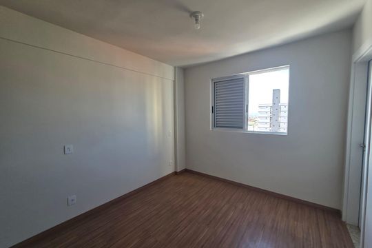 Apartamento à venda com 3 quartos, 134m² em Colégio Batista, Belo Horizonte