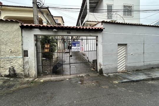 Casa para alugar com 3 quartos, 80m² em Engenheiro Leal, Rio de Janeiro