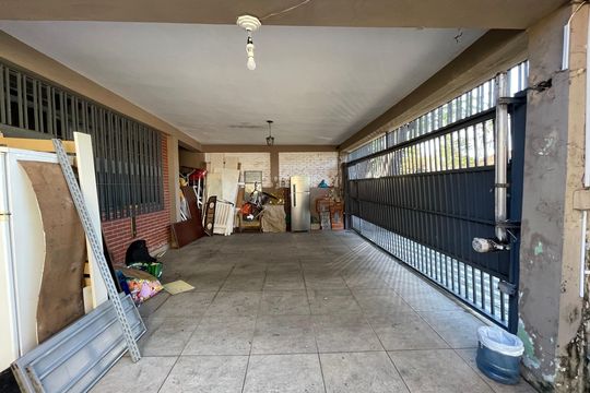 Garagem de casa para alugar com 1 quarto, 50m² em Instituto de Previdencia, São Paulo