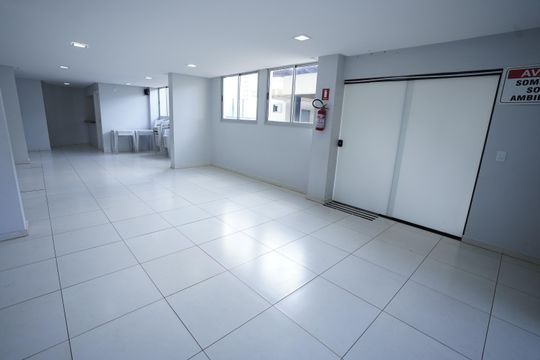 Apartamento à venda com 2 quartos, 54m² em Vila Rosa, Goiânia