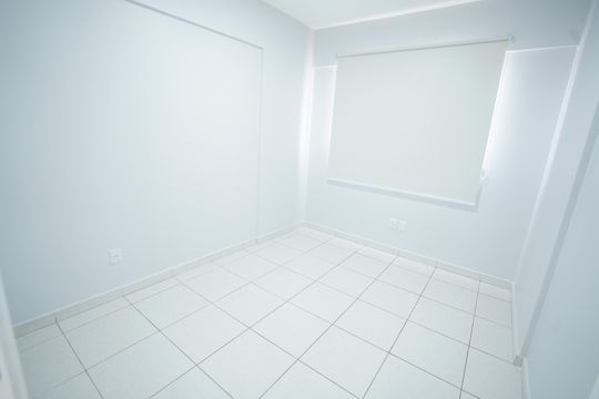 Apartamento à venda com 2 quartos, 54m² em Vila Rosa, Goiânia