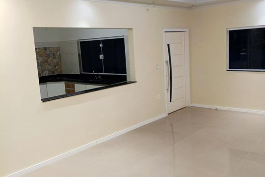 Casa para alugar com 2 quartos, 114m² em Jardim Santa Júlia, São José dos Campos