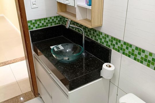 Banheiro de casa para alugar com 2 quartos, 114m² em Jardim Santa Júlia, São José dos Campos