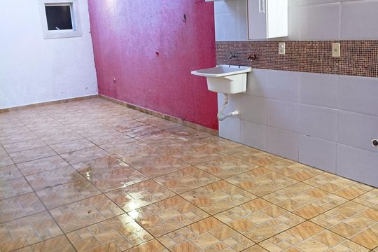 Área de serviço de casa para alugar com 2 quartos, 114m² em Jardim Santa Júlia, São José dos Campos