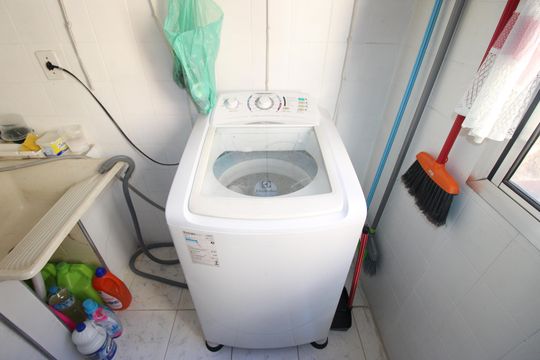 Área de Serviço de apartamento à venda com 2 quartos, 54m² em Conjunto Residencial José Bonifácio, São Paulo