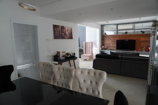 Sala de Jantar de casa de condomínio à venda com 4 quartos, 480m² em Tarumã, Barueri