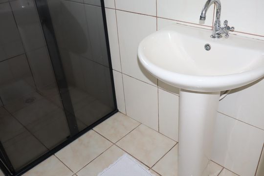 Casa à venda com 3 quartos, 125m² em Jardim Nove de Julho, São Paulo
