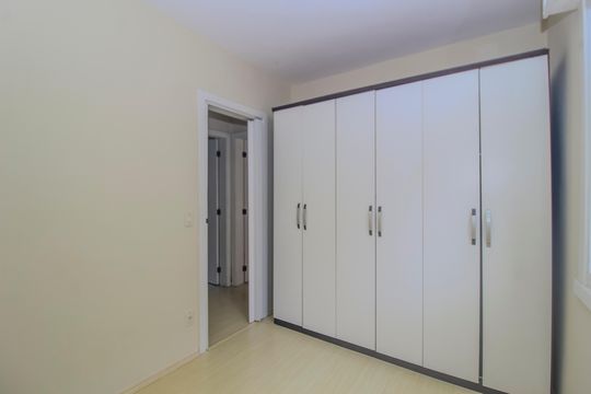Quarto de apartamento para alugar com 2 quartos, 62m² em Tristeza, Porto Alegre