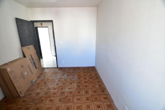 Quarto de apartamento para alugar com 2 quartos, 40m² em Cambuí, Campinas