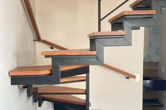 Casa à venda com 3 quartos, 127m² em Vila Capuava, Valinhos
