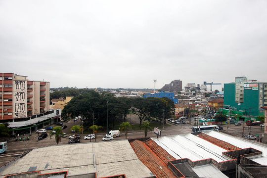 Sala Vista de apartamento à venda com 2 quartos, 80m² em Floresta, Porto Alegre