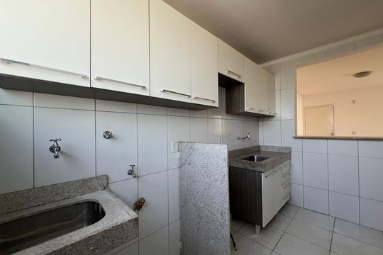 Cozinha e Área de Serviço de apartamento à venda com 2 quartos, 52m² em Castelo, Belo Horizonte