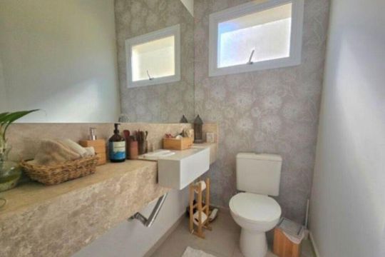 Casa de Condomínio à venda com 3 quartos, 253m² em Jardim Paiquere, Valinhos