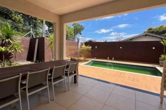 Casa de Condomínio à venda com 3 quartos, 253m² em Jardim Paiquere, Valinhos