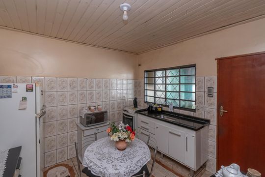Cozinha de casa à venda com 3 quartos, 310m² em Jardim Sao Carlos, Sumaré