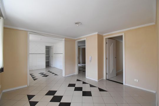 Sala 2 de casa à venda com 3 quartos, 432m² em Pilarzinho, Curitiba