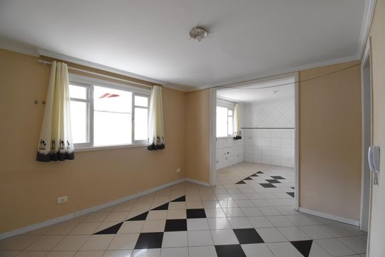 Casa à venda com 4 quartos, 232m² em Pilarzinho, Curitiba