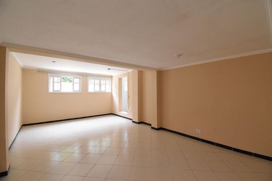 Casa à venda com 3 quartos, 432m² em Pilarzinho, Curitiba