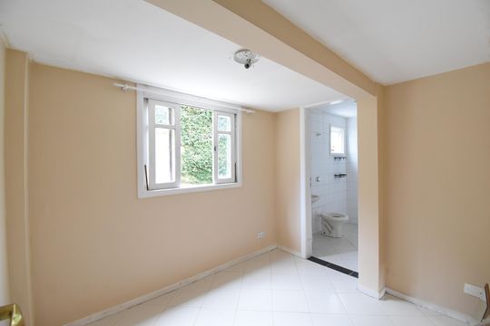 Quarto 1 Suite de casa à venda com 3 quartos, 432m² em Pilarzinho, Curitiba