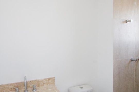 Banheiro da Suíte 3 de apartamento à venda com 3 quartos, 165m² em Campo Belo, São Paulo