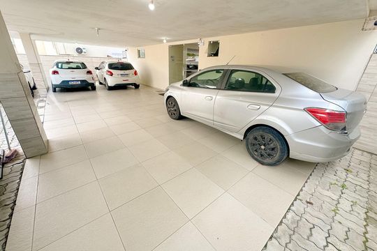 Garagem de apartamento para alugar com 2 quartos, 90m² em Ingleses do Rio Vermelho, Florianópolis