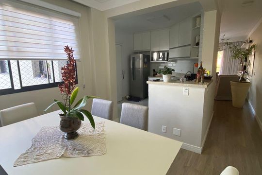 Apartamento à venda com 3 quartos, 102m² em Vila Olivo, Valinhos