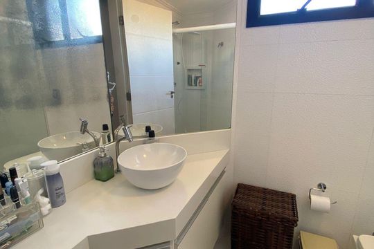 Apartamento à venda com 3 quartos, 102m² em Vila Olivo, Valinhos