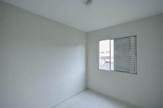 Apartamento à venda com 2 quartos, 42m² em Grajaú, São Paulo