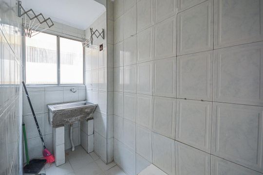 Apartamento à venda com 2 quartos, 42m² em Grajaú, São Paulo