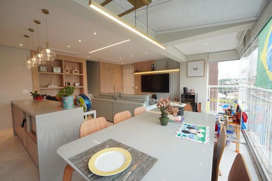 Varanda de apartamento à venda com 2 quartos, 110m² em Vila Mariana, São Paulo