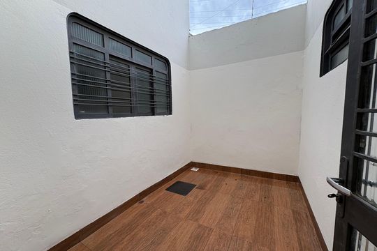 Jardim de Inverno de casa à venda com 3 quartos, 100m² em Setor Pedro Ludovico, Goiânia