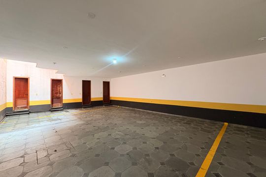 Garagem de apartamento à venda com 3 quartos, 107m² em Vila Bastos, Santo André