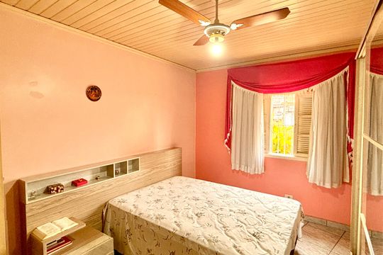 Quarto 1 de casa à venda com 4 quartos, 290m² em Cangaiba, São Paulo