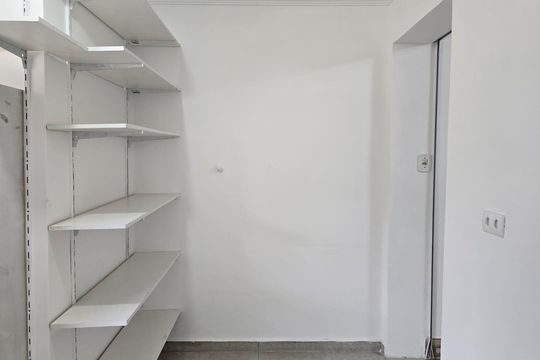 Área de Serviço de casa para alugar com 4 quartos, 340m² em Cidade Maia, Guarulhos